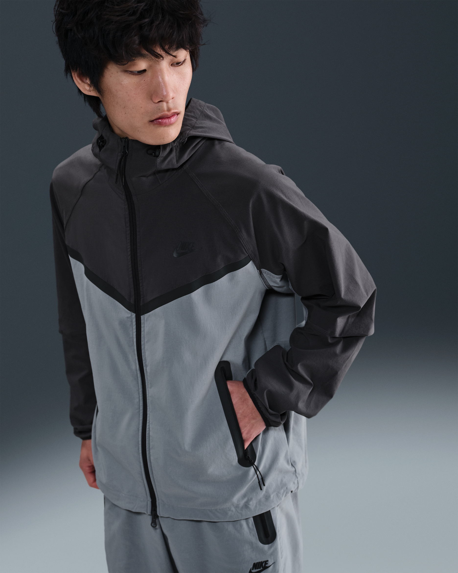その他 NIKE TECH PACK HD WOVEN JKT S Nike Tech Men's Woven Jacket (HM7151-013, Black/Anthracite/Green